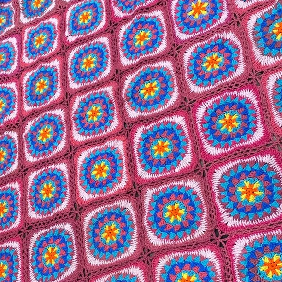 Truly VINTAGE crochet throw blanket colorful pink blue yellow 53 x 64 - Picture 8 of 14